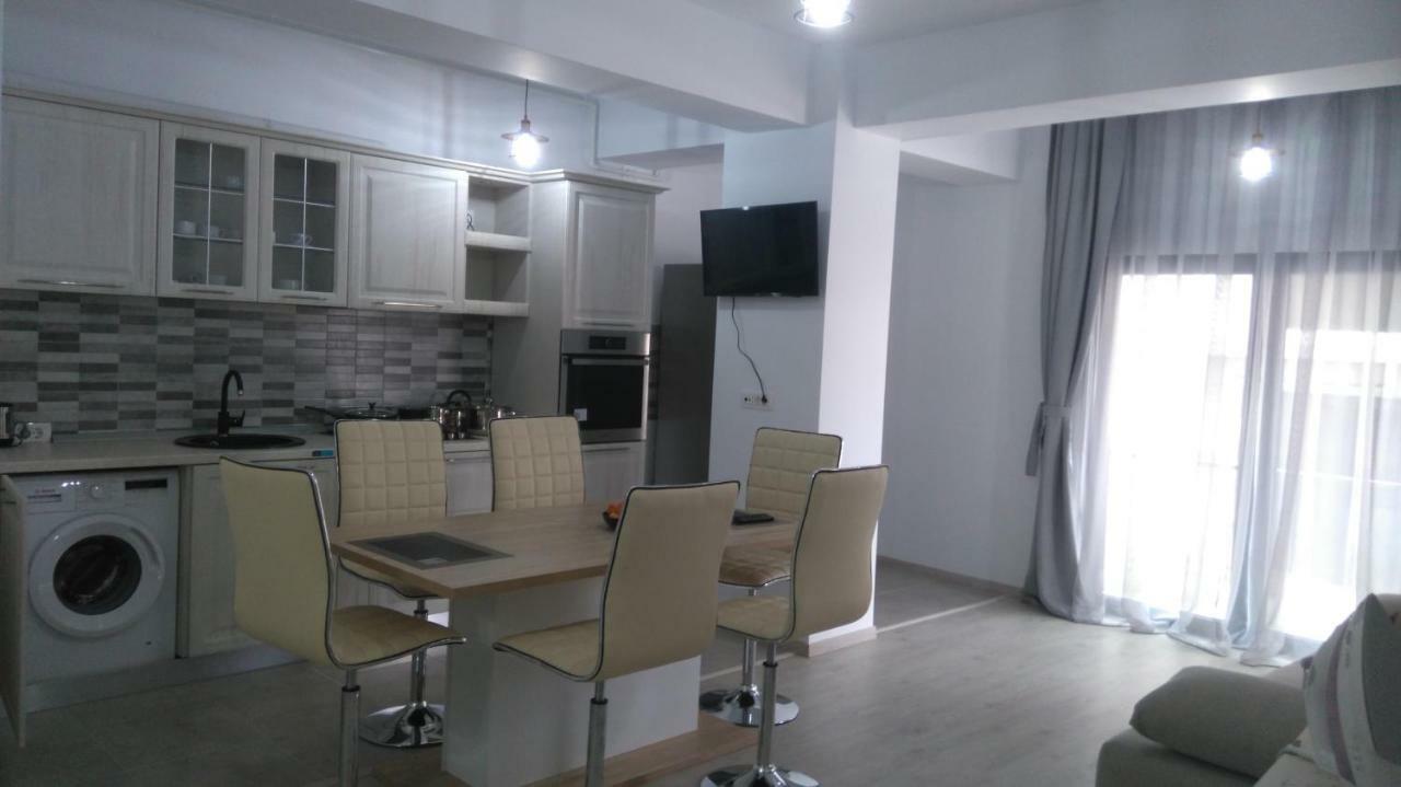 Mamaia-Sat Apartment Năvodari Eksteriør billede